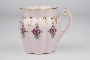 41646 CHODOV KUBEK FILIŻANKA Z RÓŻOWEJ PORCELANY W RÓŻYCZKI (2).jpg