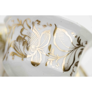 62585 BIEDERMEIER ZABYTKOWA DUŻA FILIŻANKA ZE SPODKIEM ZŁOTE KWIATY (3).jpg