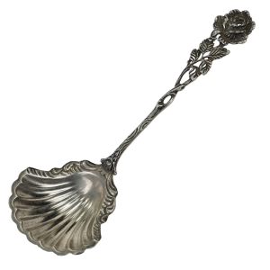 62701 SREBRO PRÓBA 835 ŁYŻKA SERWINGOWA MUSZLA Z RÓŻĄ WAGA 25,3 G (1).jpg