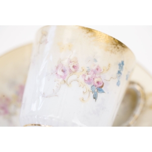 62778 LIMOGES G. DEMARTIAL SECESJA MOKKA ZE SPODKIEM W DROBNE KWIATUSZKI (3).jpg