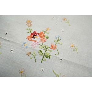 63565 OBRUS RĘCZNY HAFT KRZYŻYKOWY MAKI 82 X 81 CM (3).jpg