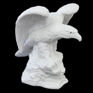 63612 ŚLICZNA BISKWITOWA FIGURA PRZEDSTAWIAJĄCA ORŁA JASTRZĘBIA (1).jpg
