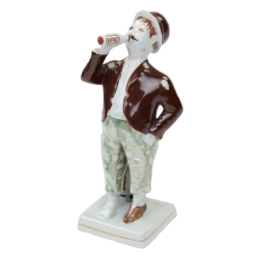 63613 STEATYT FIGURKA RĘCZNIE MALOWANA CHULIGAN PIJAK (1).jpg