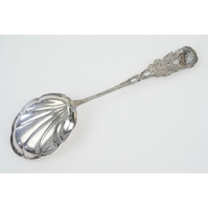 63707 ANTIKO PLATEROWANA SREBREM ŁYŻKA DO ŚMIETANKI Z RÓŻĄ MUSZLA (4).jpg