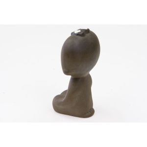 63925 ZSRRESTONIA LAINE SISA CERAMICZNA FIGURKA DZIEWCZYNKI Z LAT 6070-TYCH (6).jpg