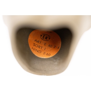 63925 ZSRRESTONIA LAINE SISA CERAMICZNA FIGURKA DZIEWCZYNKI Z LAT 6070-TYCH (8).jpg