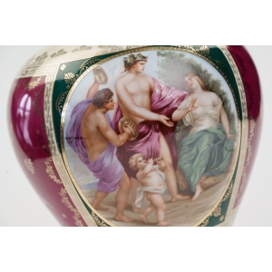 64016 J. KUBA AMFORA URNA ZE SCENKĄ MITOLOGICZNĄ W TYPIE WIEDEŃSKIM (3).jpg