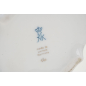 64027 KAISER UROCZY SŁODKI ŚWIECZNIK NA 5 ŚWIEC PLASTYCZNE RÓŻYCZKI (6).jpg