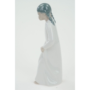 64067 CASADES ŚLICZNA DZIEWCZYNKA PORCELANOWA SŁODKA FIGURKA (4).jpg