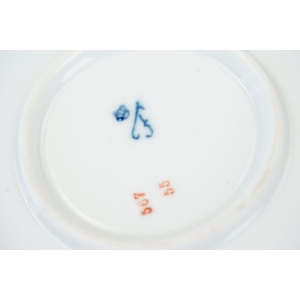 62819 FÜRSTENBERG GRECQUE PATERA NA CIASTO Z USZAMI RÓŻE I CHABRY (5).jpg