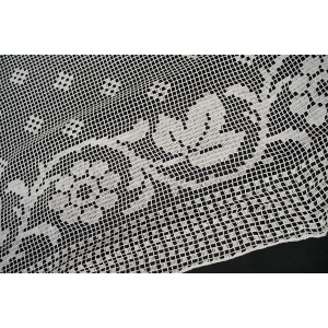64866 SZYDEŁKO ŚLICZNA FIRANECZKA DROBNY WZOREK I KWIATOWY SZLACZEK 156 X 100 CM (2).jpg