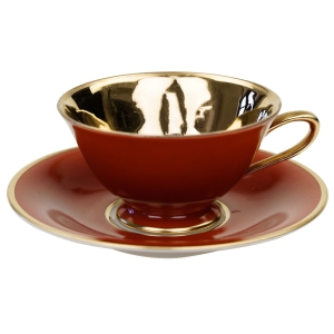 TIRSCHENREUTH KORALOWA MAŁA FILIŻANKA ZE SPODKIEM BOGATO ZŁOCONA
