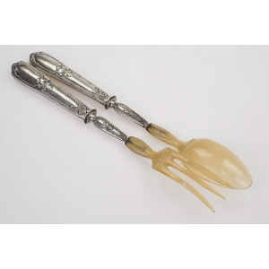 65748 FRANCJA SZTUĆCE DO SAŁAT SREBRNE TRZONKI GUSTOWNE I ELEGANCKIE W ETUI (3).jpg