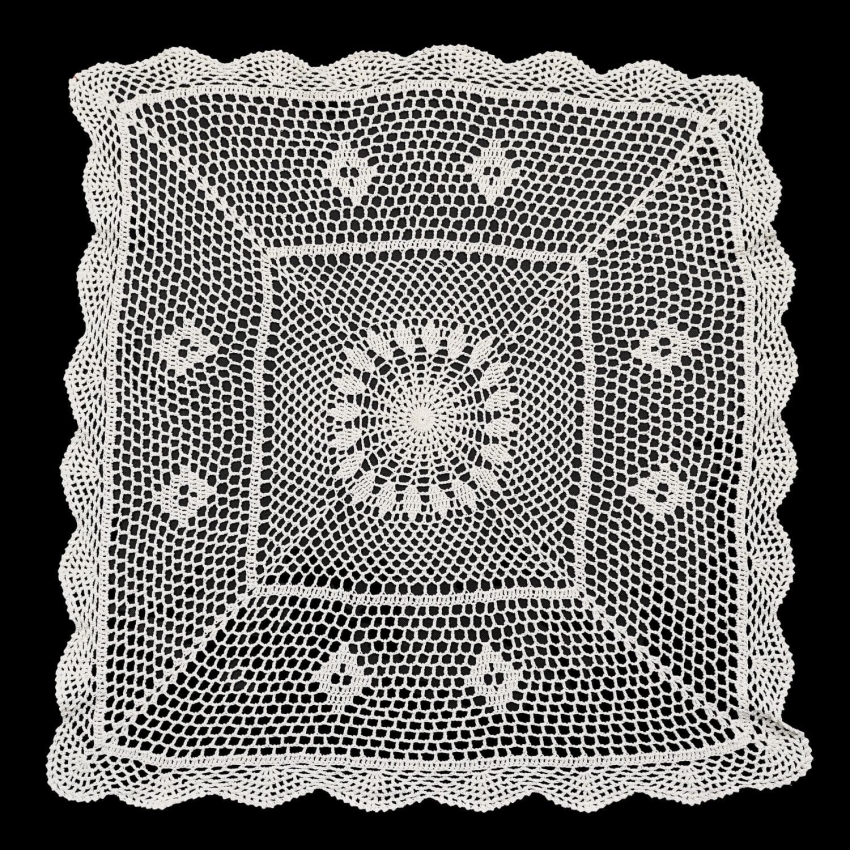 65914 SZYDEŁKO TRADYCYJNY PROSTY OBRUS 84 X 81 CM (1).jpg