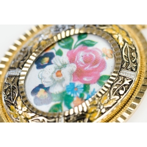 65959 DAMASCEŃSKA RĘCZNIE GRAWEROWANA RYTOWANA ZAWIESZKA WISIOR PORCELANA W KWIATY (2).jpg