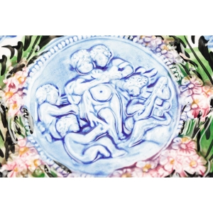 66136 STARA PATERA AMORKI I KWIATAMI MAJOLIKA DO ZAWIESZENIA (2).jpg