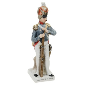 CAPODIMONTE? DUŻA FIGURA NAPOLEOŃSKIEGO ŻOŁNIERZA GRENADIER DE LA GRANDE