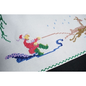 66355 BOŻE NARODZENIE PŁÓTNO I RĘCZNY HAFT KRZYŻYKOWY KOLOROWE HAFTY BIEŻNIK 83 X 40 CM (2).JPG