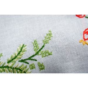 66356 BOŻE NARODZENIE PŁÓTNO I RĘCZNY HAFT KRZYŻYKOWY KOLOROWE HAFTY OBRUS 74 X 72 CM (4).JPG