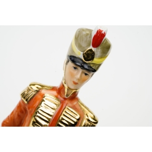 66470 CAPODIMONTE DUŻA FIGURA OFICERA HUSARII ARMII NAPOLEŃSKIEJ STATUETKA PORCELANOWA (4).JPG