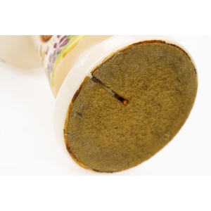 66534 STARA SZKLANA LAMPA NAFTOWA MLECZNA KREMOWA RĘCZNIE MALOWANA NAFTOWA Z KOMINKIEM WIEWIÓRKI I FIOŁKI (6).JPG