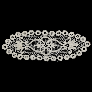 CUDOWNA STARA KORONKA FRANCUSKA W KREMIE LAUFER BIEŻNIK 98 X 34 CM