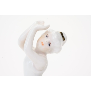 66811 PORCELANOWA FIGURKA BALETNICY W TANECZNEJ POZIE II (2).JPG