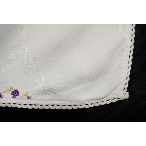 67599 ADAMASZEK W TŁOCZONE WZORY I MEDALIONY Z FIOŁECZKAMI HAFT KRZYŻYKOWY 78 x 77 CM (4).JPG