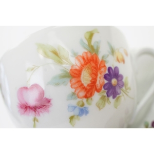 67660 KPM WALDENBURG FILIŻANKA ZE SPODKIEM KOLOROWE KWIATY (3).JPG