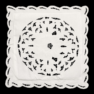 67680 PŁÓTNO AŻURKI I HAFT SZNURECZKOWY POSZEWKA POWŁOCZKA NA JAŚKA (1).jpg