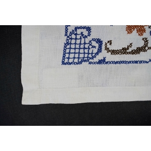 68064 BAWEŁNIANY OBRUS HAFT KRZYŻYKOWY 171 X 140 CM (6).JPG