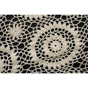 68393 SZYDEŁKO SPORY KREMOWY OBRUS WZÓR W GWIAZDY ROZETY 175 X 125 cm (3).JPG