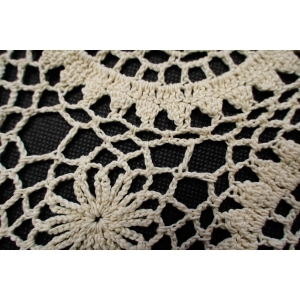 68393 SZYDEŁKO SPORY KREMOWY OBRUS WZÓR W GWIAZDY ROZETY 175 X 125 cm (4).JPG