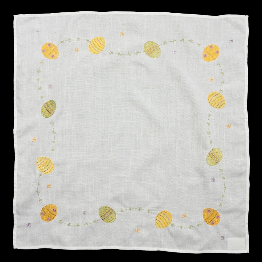 68414 WIELKANOC STYLIZOWANY OBRUS WYSZYWANE PISANKI 84 X 83 CM (1).jpg