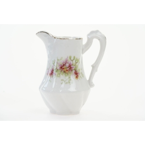 68457 STARY SPORY MLECZNIK W FIOŁKI (2).JPG