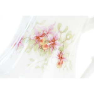 68457 STARY SPORY MLECZNIK W FIOŁKI (3).JPG