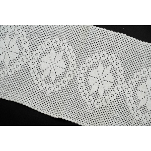 68761 SZYDEŁKO BIAŁA SERWETA BIEŻNIK W KWIATY 91 X 30,5 CM (2).JPG