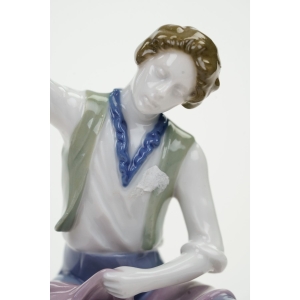 68990 REWELACYJNA STATUETKA FIGURKA KRAWIEC GOEBEL (2).JPG