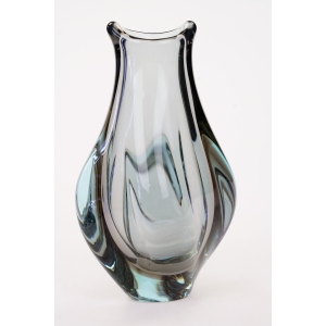 69126 ŽELEZNY BROD M. KLINGER ŚLICZNY WAZON NEODYMOWY ZMIENIAJĄCY BARWĘ (2).JPG