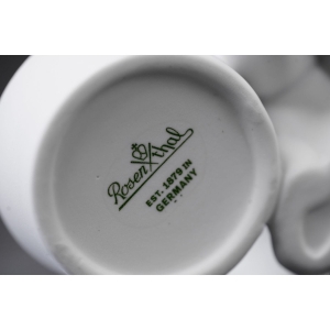 69166 ROSENTHAL FIGURKA SIEDZĄCEGO ANIOŁKA ZE ŚWIECZNIKIEM WYSOKOŚĆ 10 CM (6).JPG