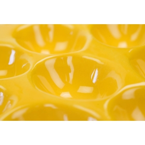 69287 WIELKANOC ŻÓŁTE JAJO PATERA W KSZTAŁCIE JAJKA DO SERWOWANIA JAJ (4).JPG