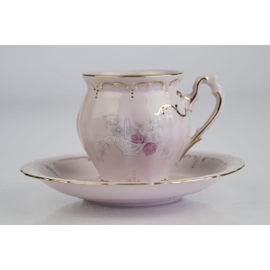 41134 CHODOV FILIŻANKA MOKKA Z RÓŻOWEJ PORCELANY CUDEŃKO Z RELIEFAMI (2).jpg