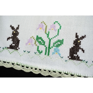 69362 WIELKANOC HAFT KRZYŻYKOWY I KORONKA SZYDEŁKOWA (2).JPG