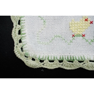 69362 WIELKANOC HAFT KRZYŻYKOWY I KORONKA SZYDEŁKOWA (4).JPG