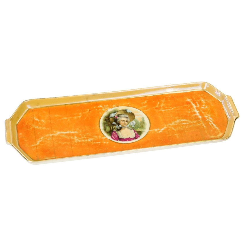 69391 SECESJA PORCELANA PORTRETOWA Z PODOBIZNĄ NIEWIASTY OPALIZOWANA TACA PATERA (1).jpg
