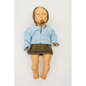 69480 WILLY WILDEBRAS LALKA Z PLASTIKU 60 CM (5).JPG