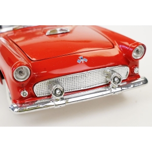 69485 ROAD TOUGH FORD THUNDERBIRD CZERWONY 118 (5).JPG