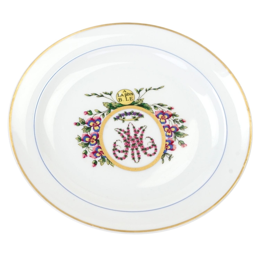 69757 PORCELAINE D’AUTEUIL – PARIS PATERKA Z MONOGRAMEM (1).jpg