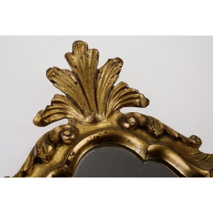 70004 PIĘKNE STYLIZOWANE LUSTRO W ZŁOTEJ RAMIE O WYMYŚLNYM KSZTAŁCIE 51 x 31 cm (3).JPG