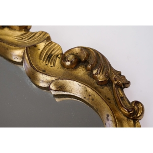 70004 PIĘKNE STYLIZOWANE LUSTRO W ZŁOTEJ RAMIE O WYMYŚLNYM KSZTAŁCIE 51 x 31 cm (4).JPG